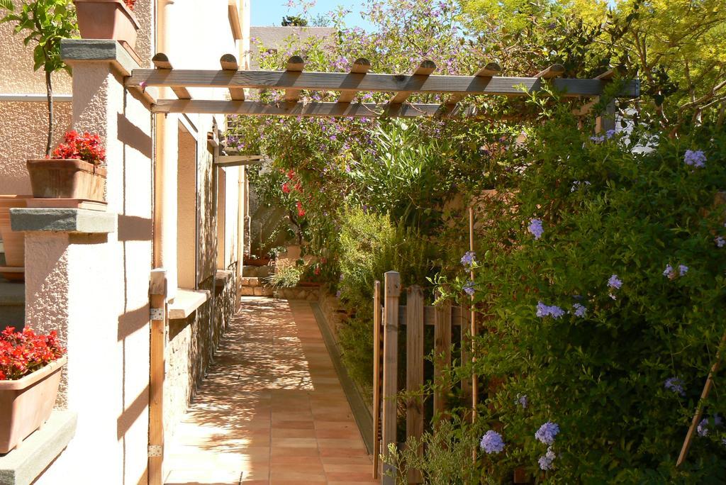 L' Escale Tranquille Bed & Breakfast Sete Bagian luar foto